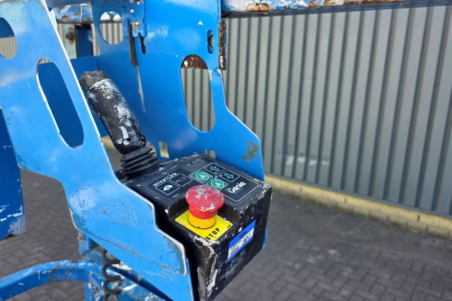 Genie GS1932 Electric, Working Height 7.8 m, 227kg Capac