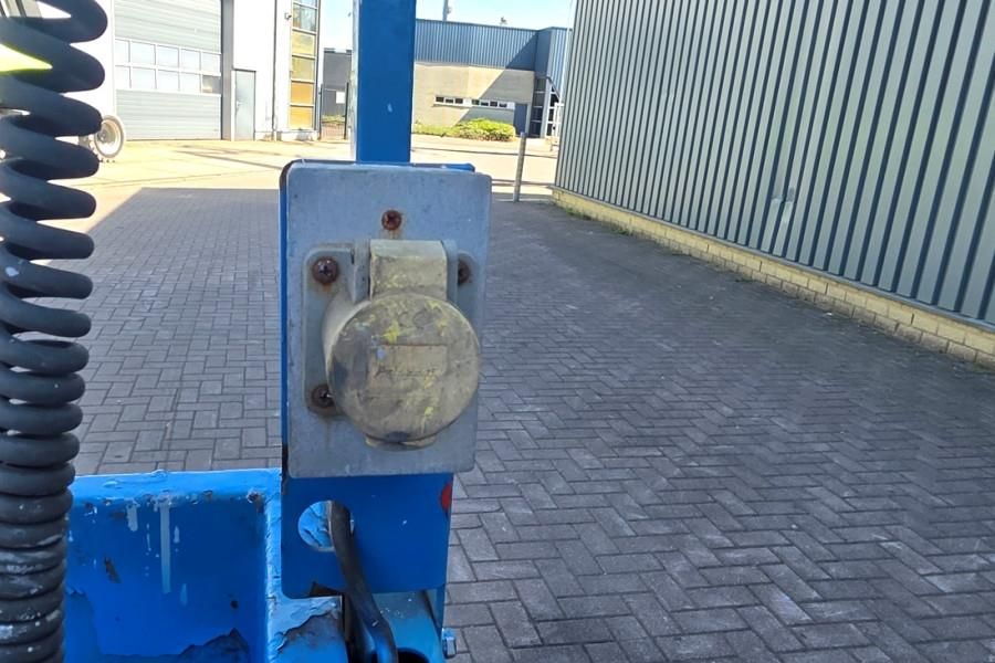 Genie GS1932 Electric, Working Height 7.8 m, 227kg Capac