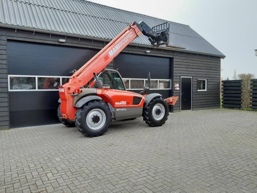 Manitou MT 1030 S verreiker - Grondbak + Vorken