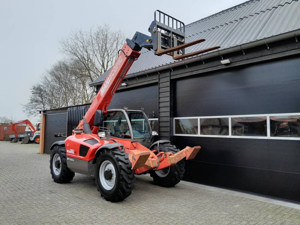 Manitou MT 1030 S verreiker - Grondbak + Vorken