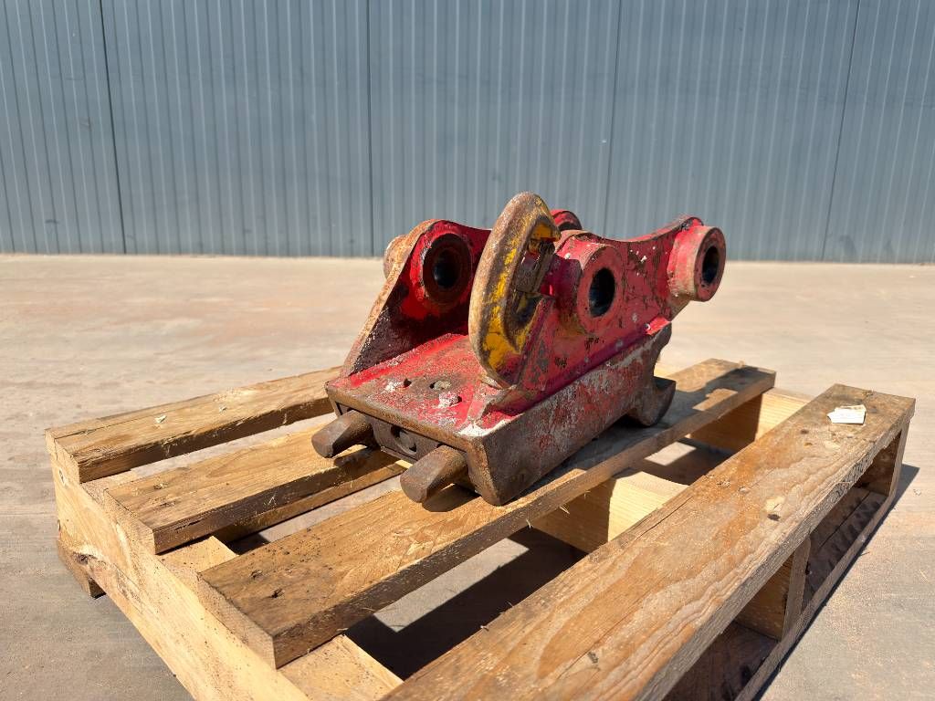 Lehnhoff MS03 - Caterpillar 303