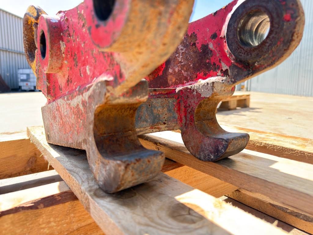 Lehnhoff MS03 - Caterpillar 303