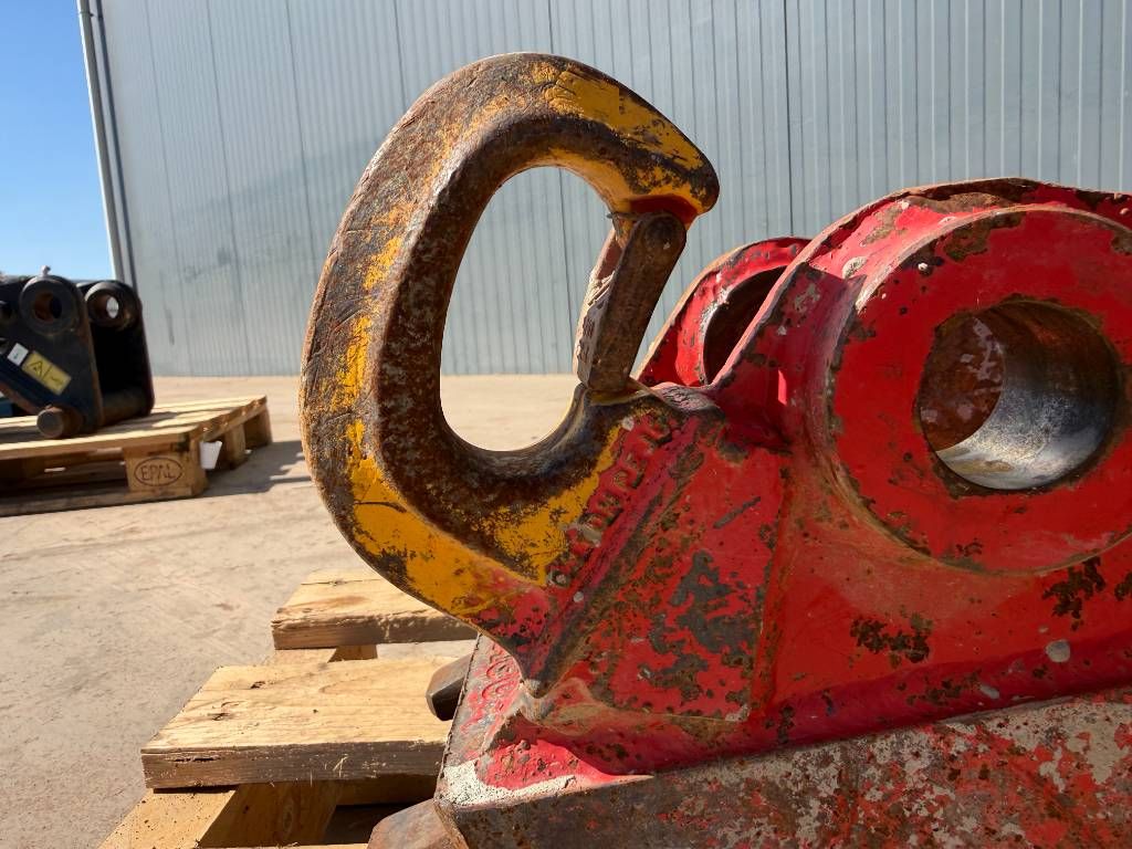 Lehnhoff MS03 - Caterpillar 303