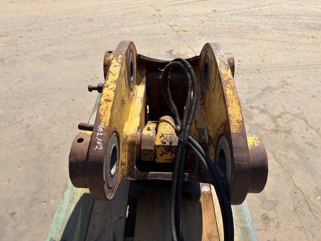 Miller M318D / 320D / 320E / 320F / 323D / 323E / 323F /