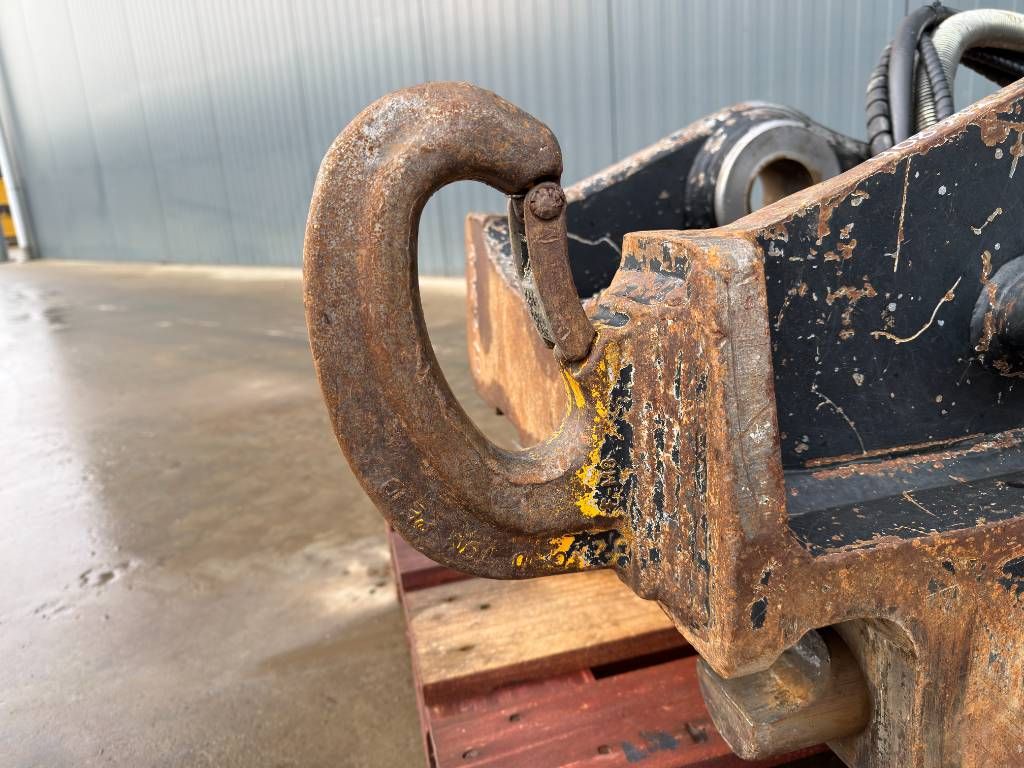 OilQuick OQ80 - M318D / M320F / M322D / 320D / 320E / 323D