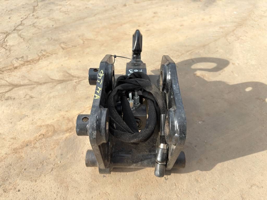 Verachtert CW05 - Caterpillar 301