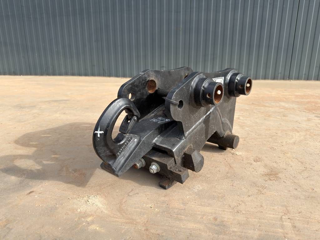 Verachtert CW05 - Caterpillar 302