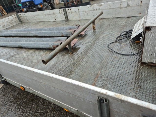 Schamelaanhanger 3500 kg.
