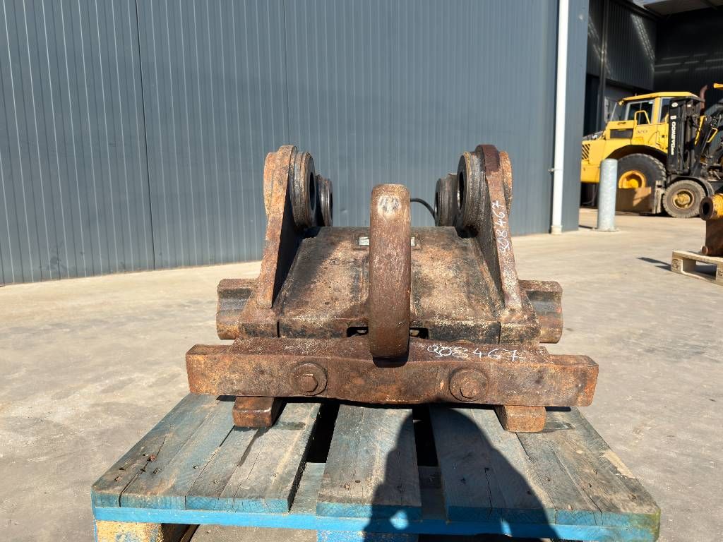 Verachtert CW55S - 325D / 329D / 329E / 330F