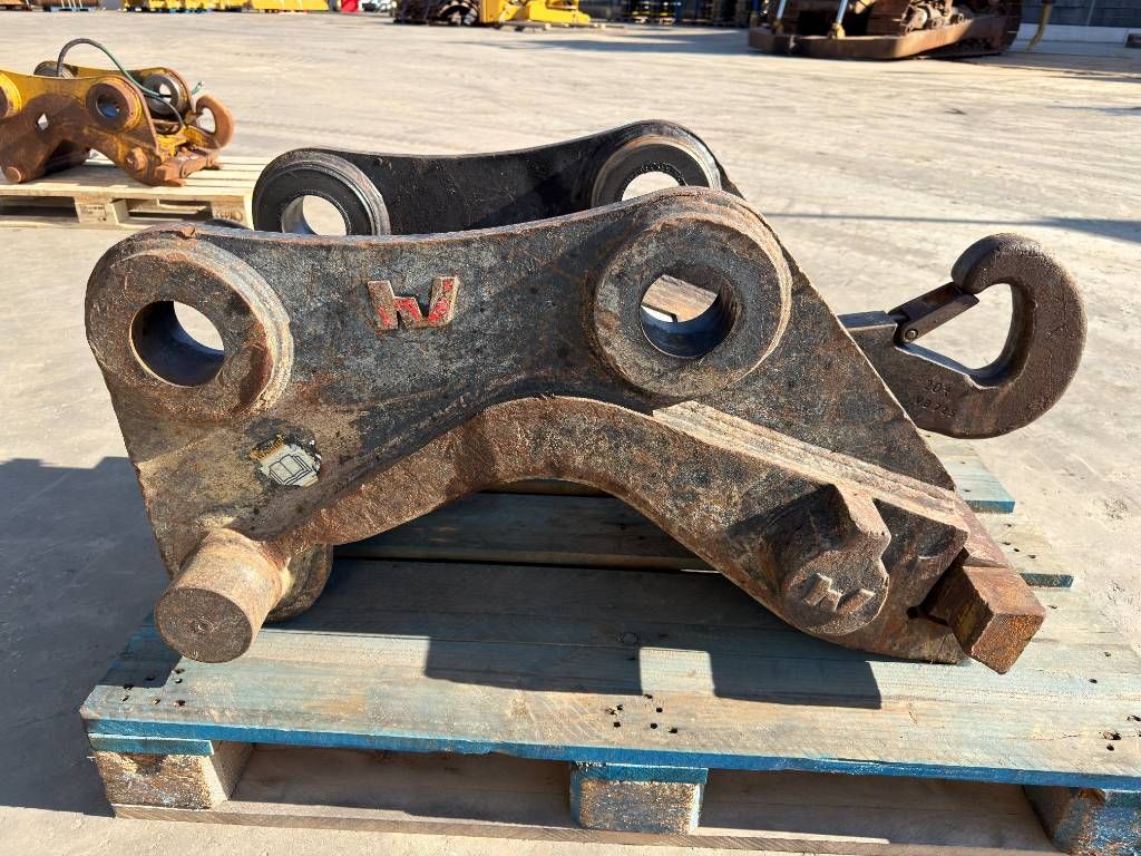 Verachtert CW55S - 325D / 329D / 329E / 330F