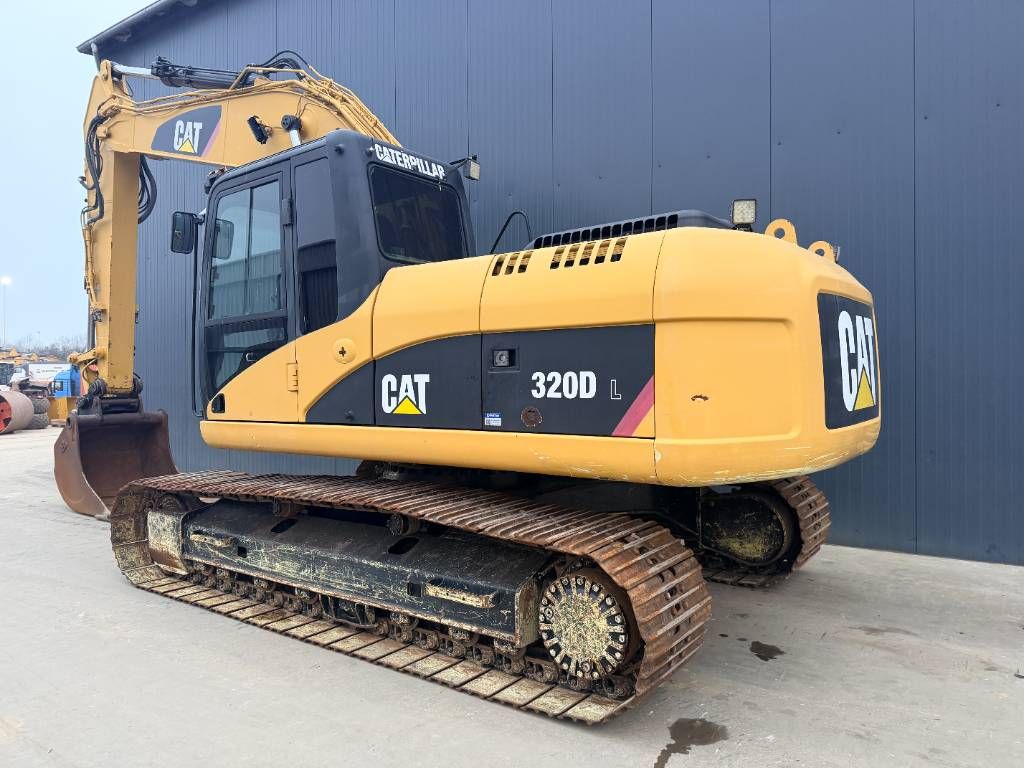 CAT 320D L