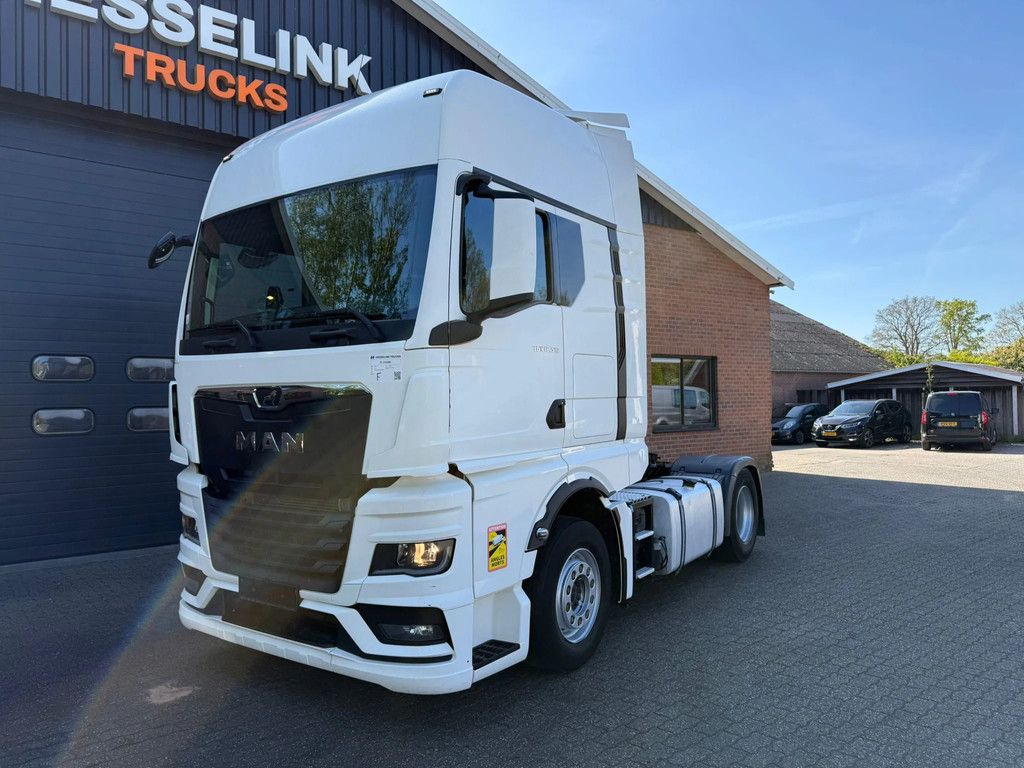 MAN TGX 18.510 4x2 Retarder Standarico ACC 2X tank