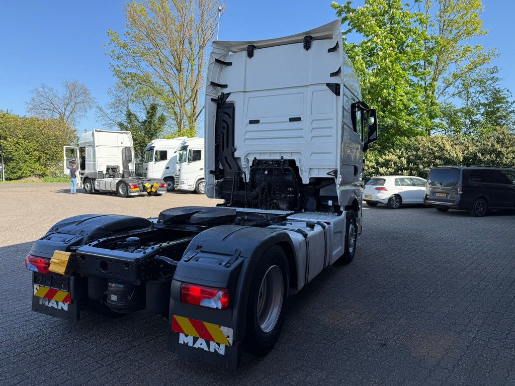 MAN TGX 18.510 4x2 Retarder Standarico ACC 2X tank