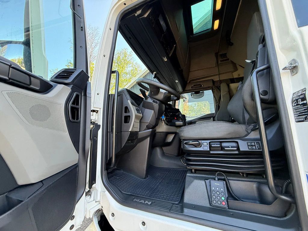 MAN TGX 18.510 4x2 Retarder Standarico ACC 2X tank