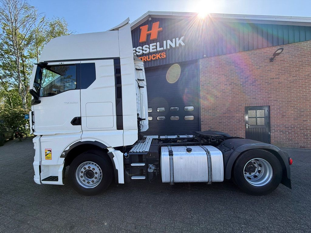 MAN TGX 18.510 4x2 Retarder Standarico ACC 2X tank