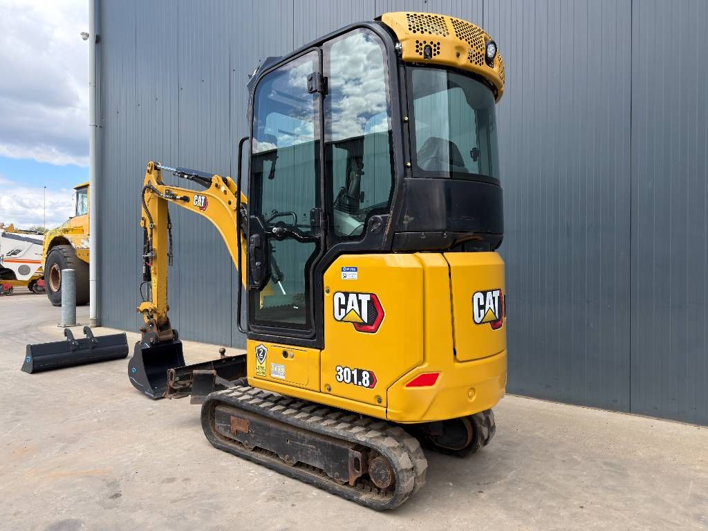 CAT 301.8