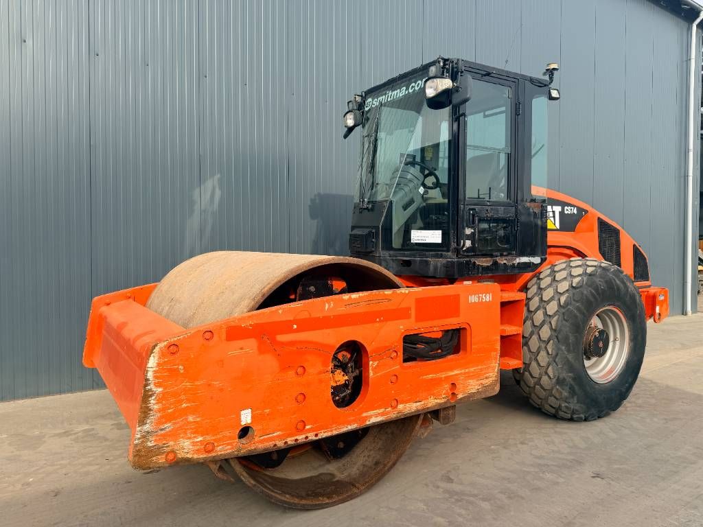 CAT CS74