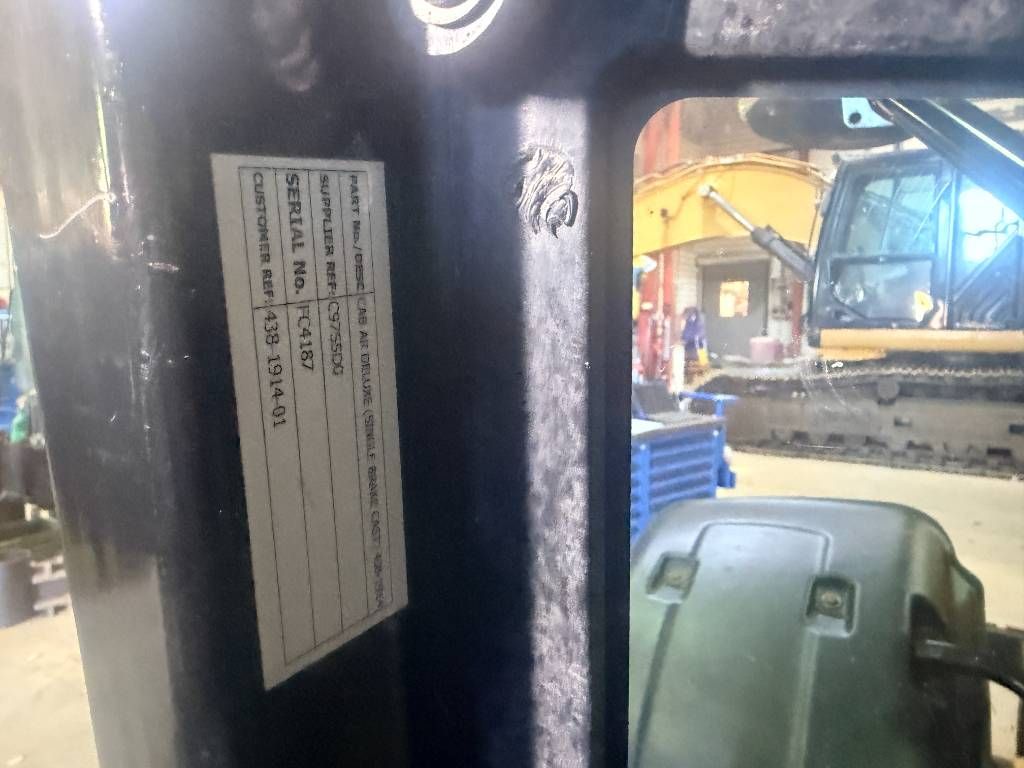 CAT 908M | NEW TYRES