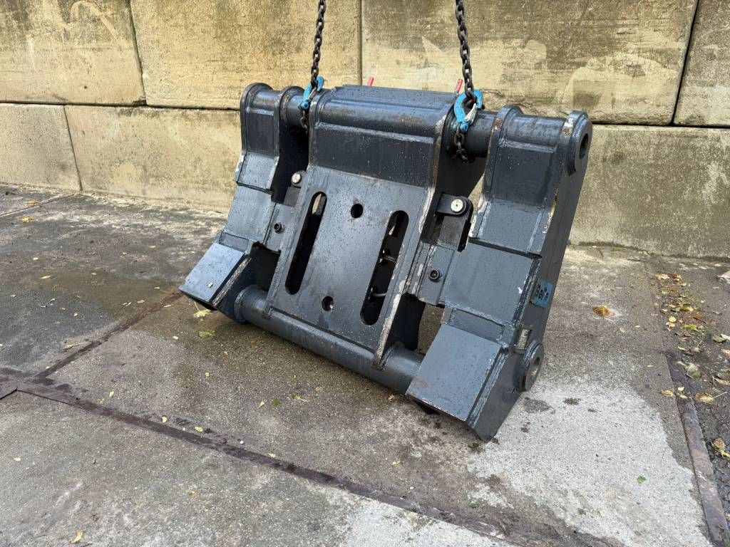 BEPE Caterpillar 962 Verachtert quick coupler NEW!