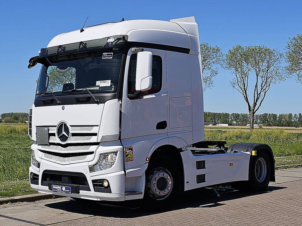 MERCEDES-BENZ ACTROS 1848 LS streamspace 2,50