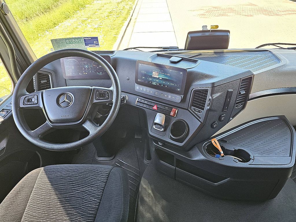 MERCEDES-BENZ ACTROS 1848 LS streamspace 2,50