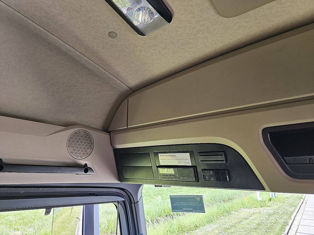 MERCEDES-BENZ ACTROS 1848 LS streamspace 2,50