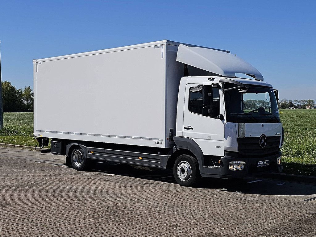 MERCEDES-BENZ ATEGO 818