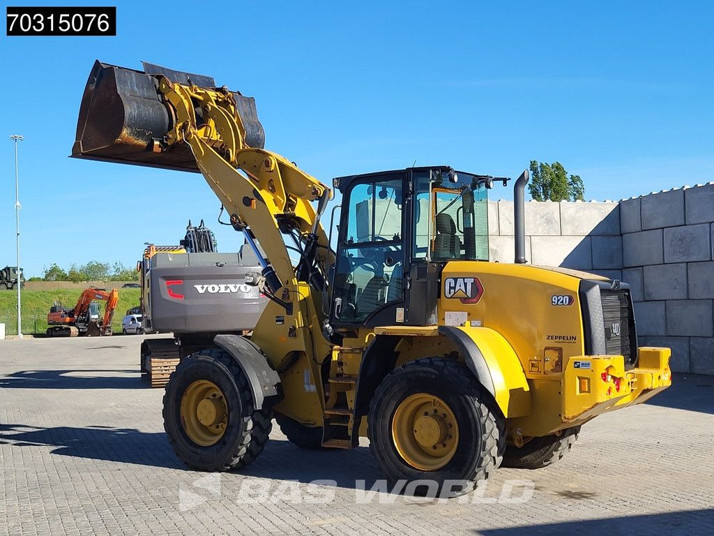 Caterpillar 920