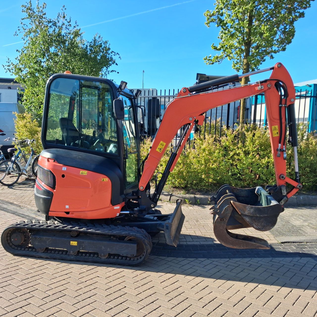 Kubota U27-4 Minigraver.