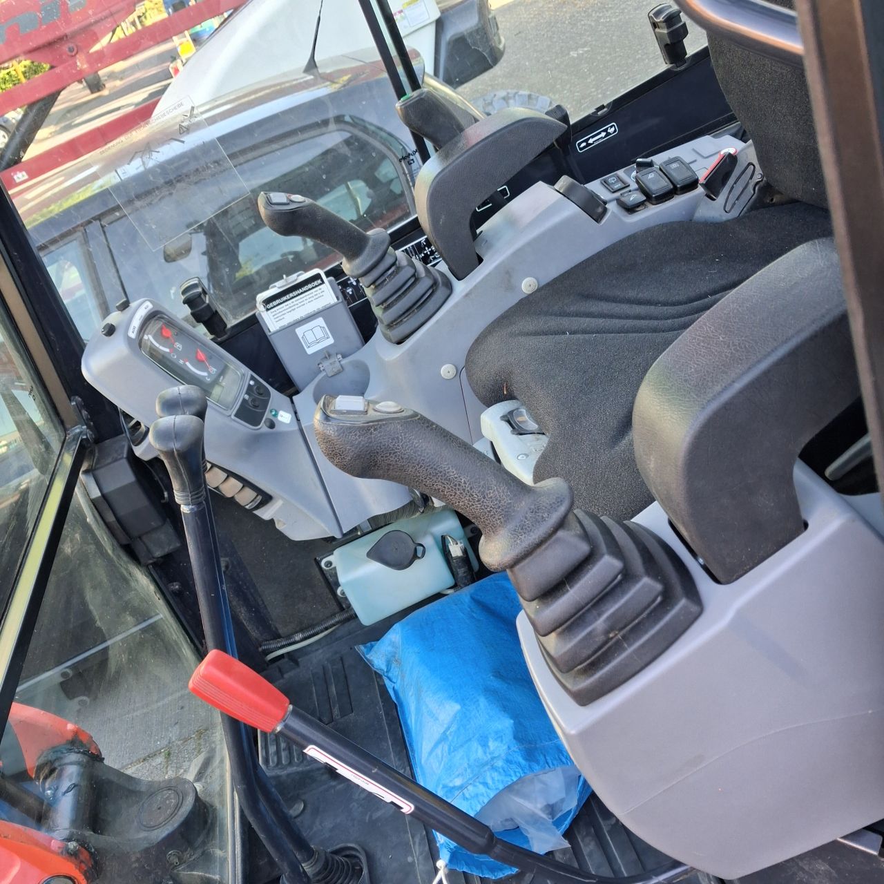 Kubota U27-4 Minigraver.