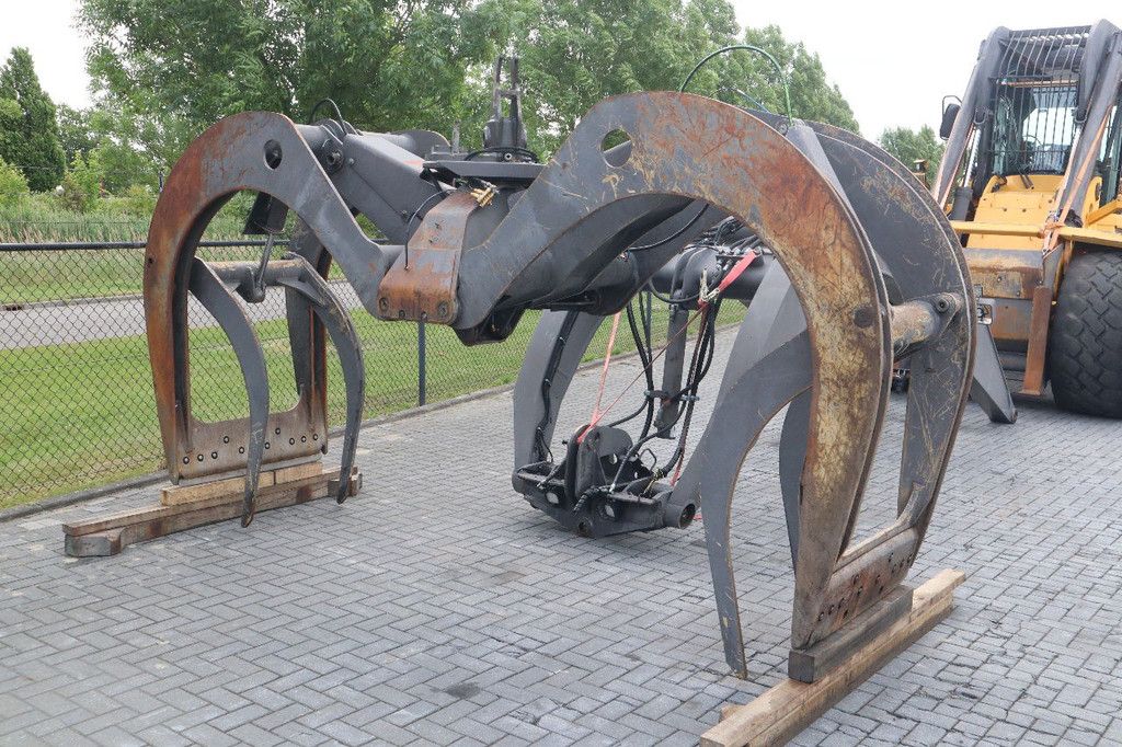 Volvo L180 F HL | HIGH-LIFT | LOG STACKER | HOLZ GRAPPLE