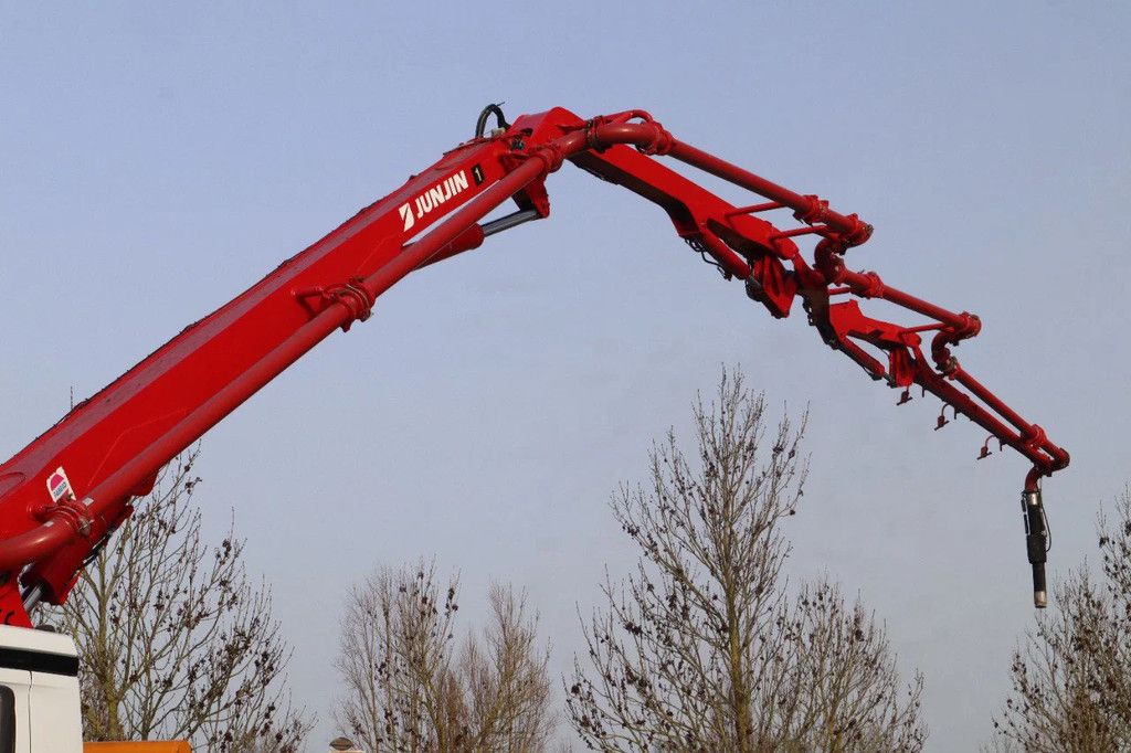 Mercedes-Benz Arocs 2546 6X2*4 | JUNJIN 25 METER | REMOTE | EURO 6