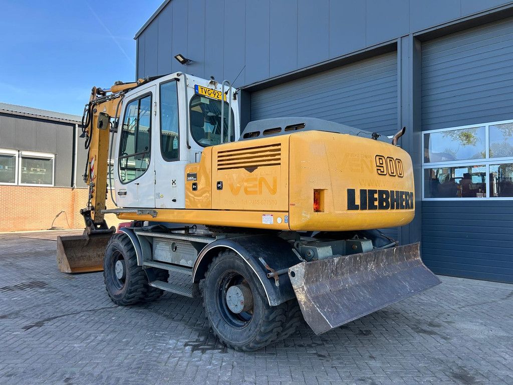 Liebherr A900 C LITRONIC A900C