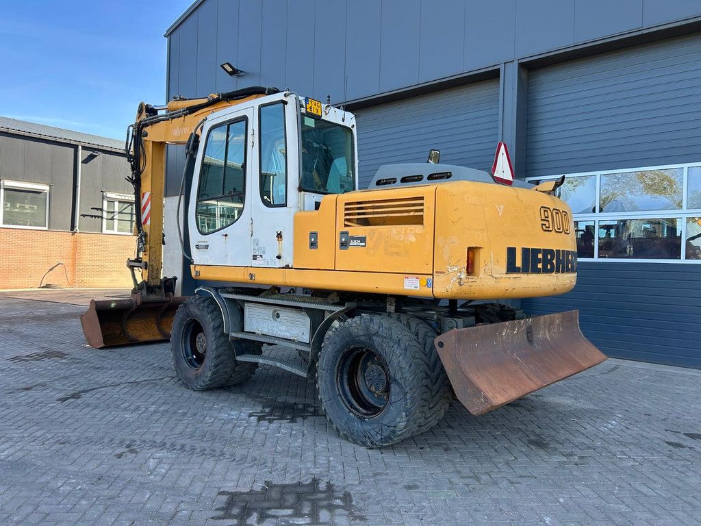 Liebherr A900 C LITRONIC A900C