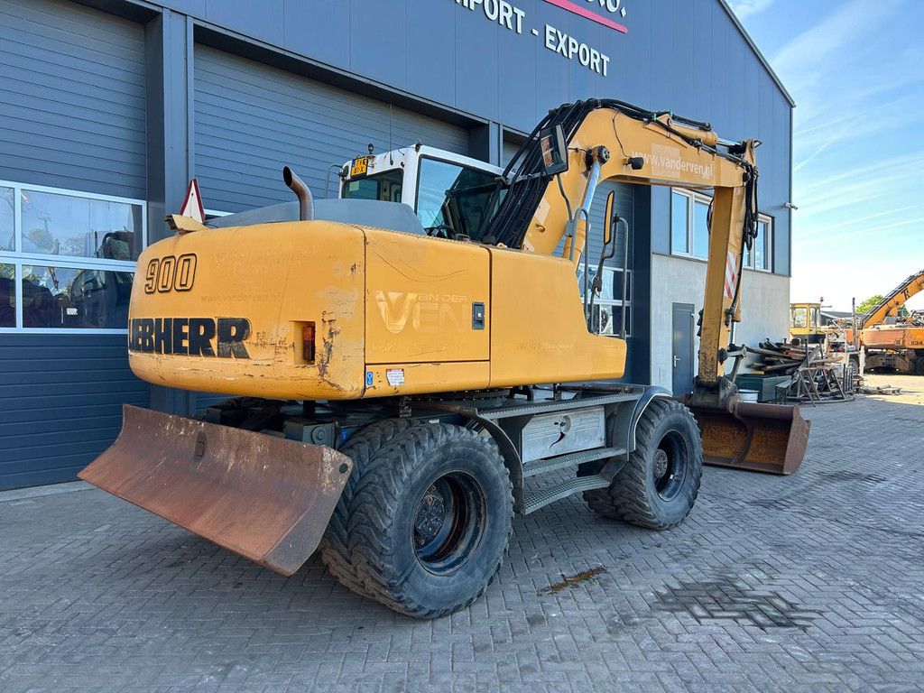 Liebherr A900 C LITRONIC A900C