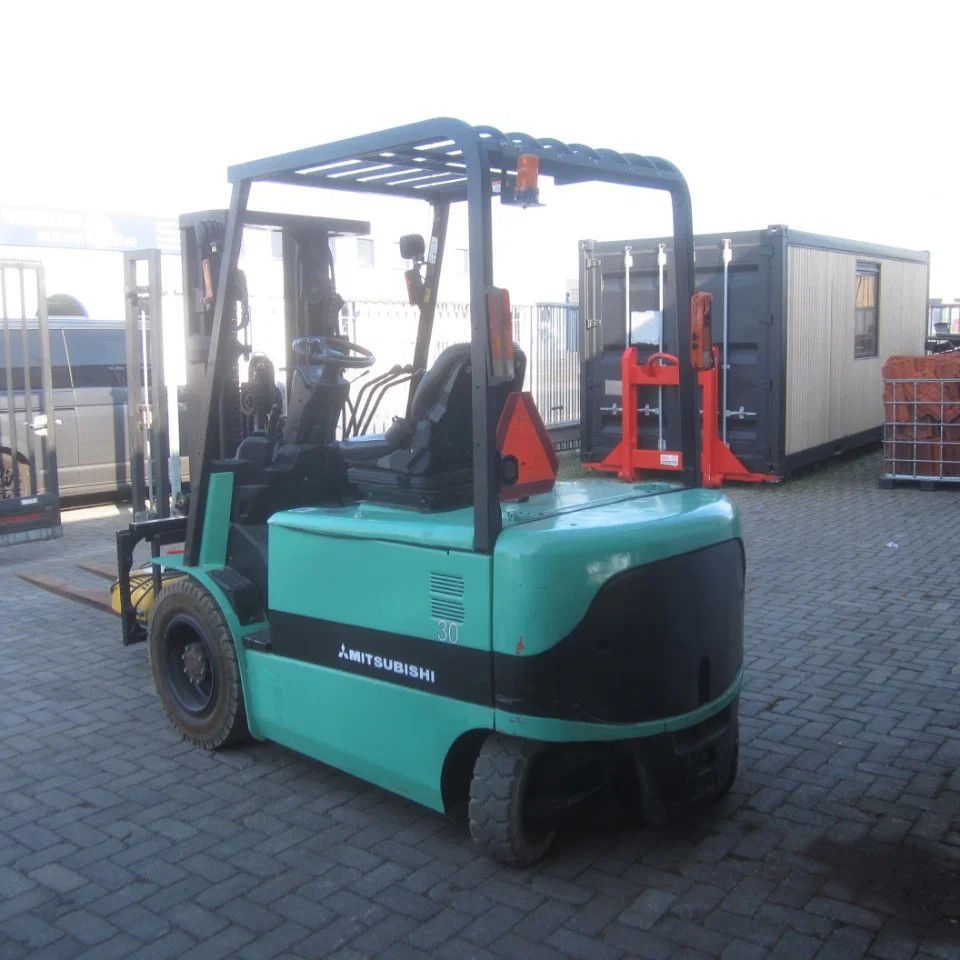 Mitsubishi Heftruck FB30K, elek., triplex, side shift, HH 4.70 mtr.