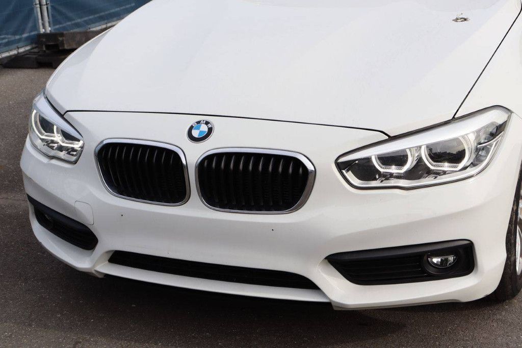 Passenger car BMW 116 Petrol 109hp 2017 (Margin)