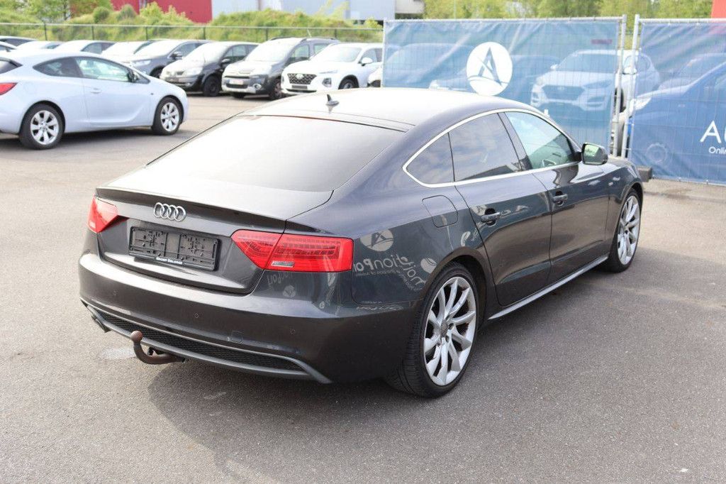 Passenger car Audi A5 S-Line Diesel 150hp 2015 (Margin)