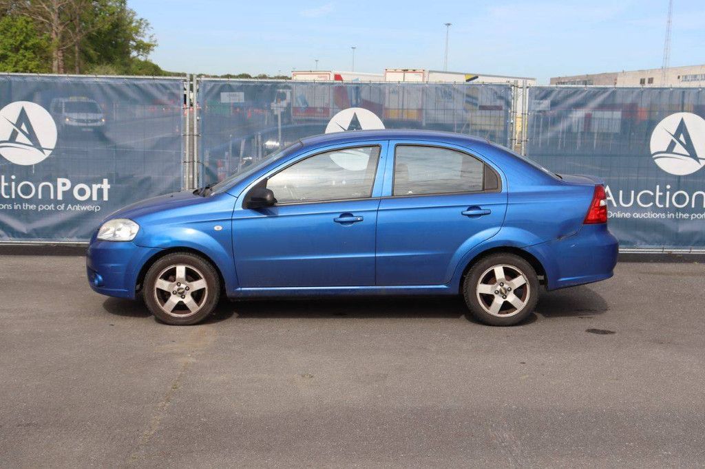 Passenger car Chevrolet Aveo Petrol 94hp 2006 (Margin)
