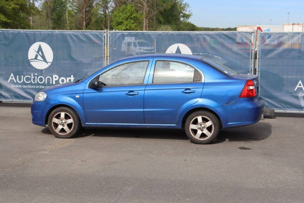 Passenger car Chevrolet Aveo Petrol 94hp 2006 (Margin)