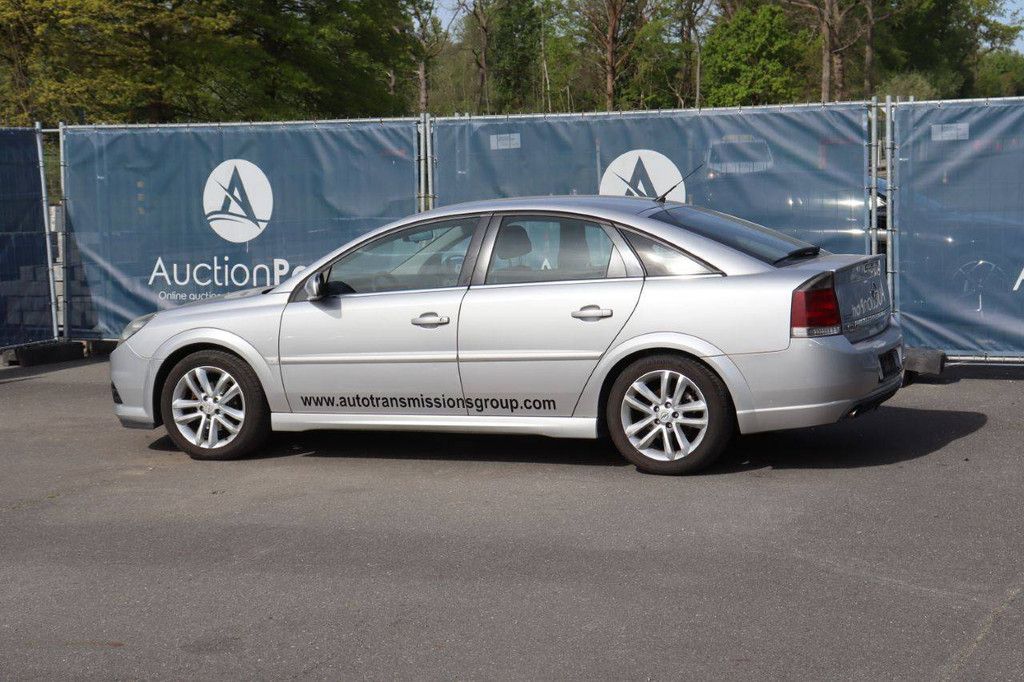 Passenger car Opel Vectra Diesel 100hp 2006 (Margin)