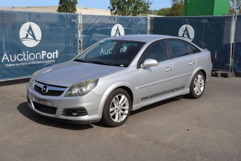 Passenger car Opel Vectra Diesel 100hp 2006 (Margin)