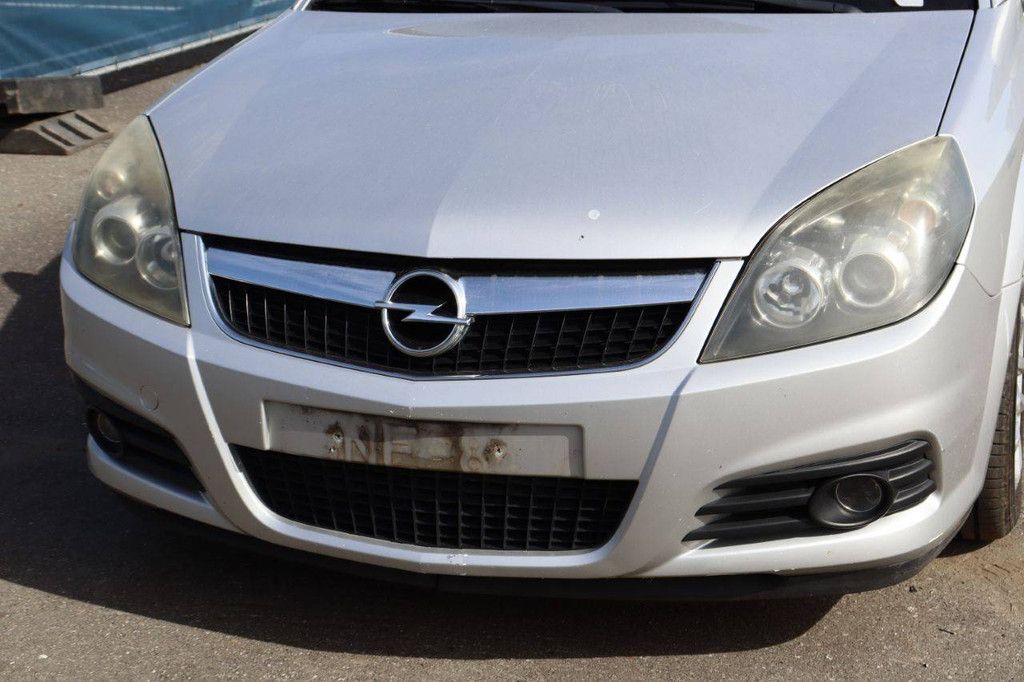 Passenger car Opel Vectra Diesel 100hp 2006 (Margin)