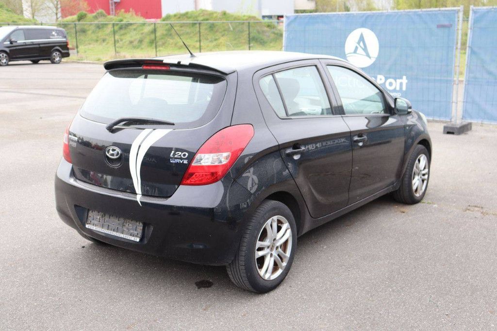 Pkw Hyundai i20 Diesel 101 PS 2011 (Marge)