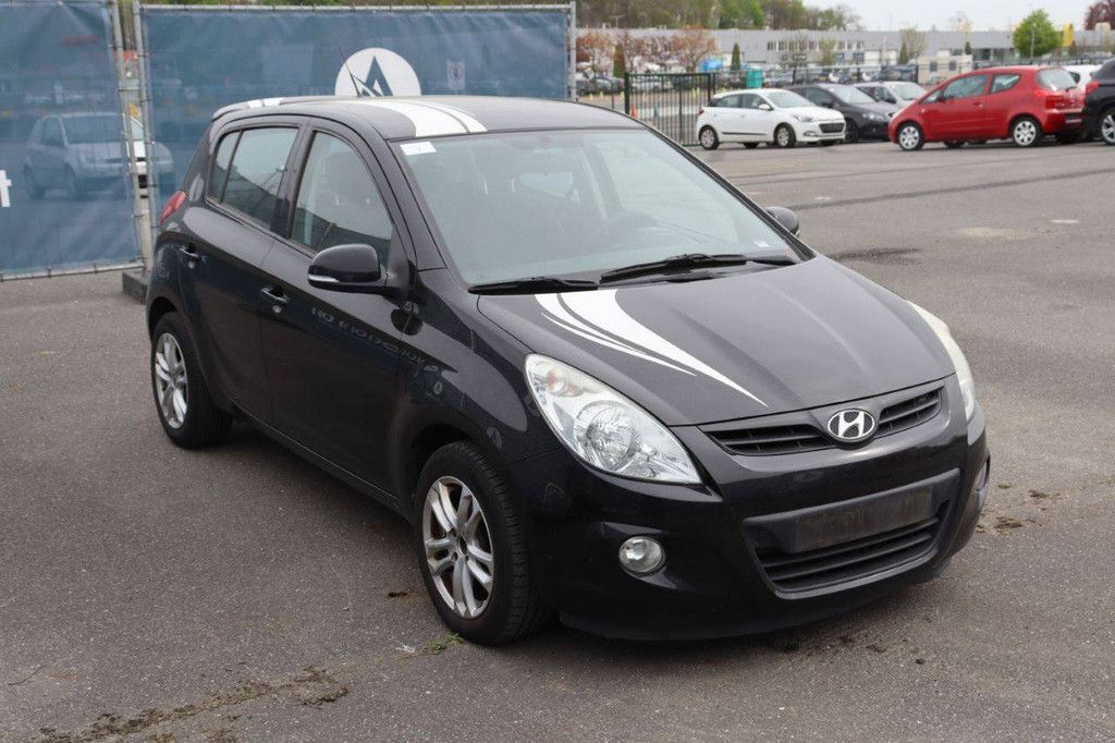 Pkw Hyundai i20 Diesel 101 PS 2011 (Marge)