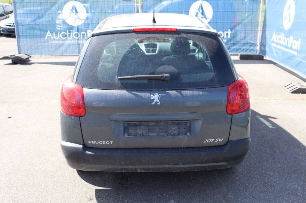 Passenger car Peugeot 207 Diesel 90hp 2011 (Margin)