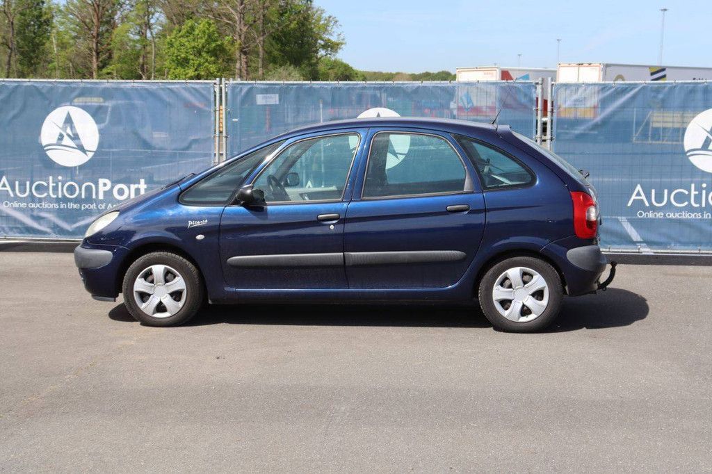 Passenger car Citroën Xsara Petrol 137hp 2003 (Margin)