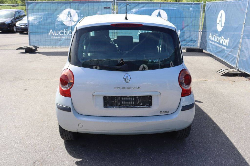 Passenger car Renault Modus Diesel 68hp 2007 (Margin)