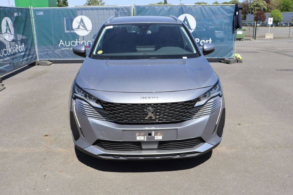 SUV Peugeot 3008 Diesel 130hp 2021 (Margin)