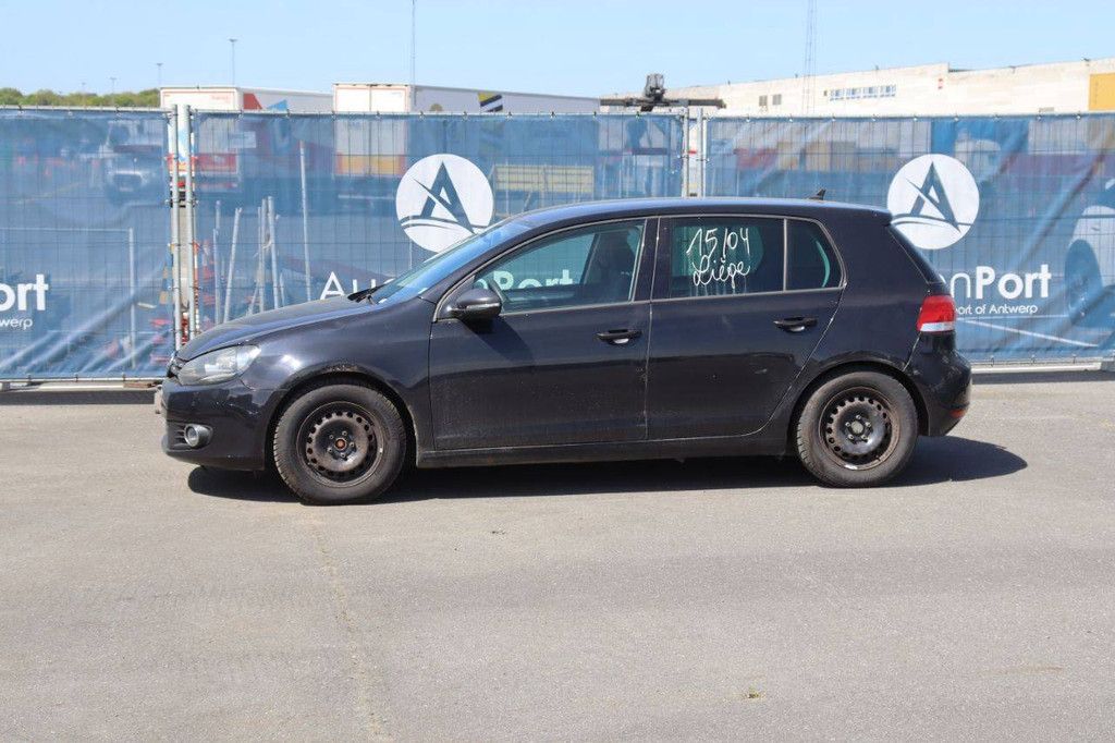 Passenger car Volkswagen Golf Diesel 105hp 2010 (Margin)